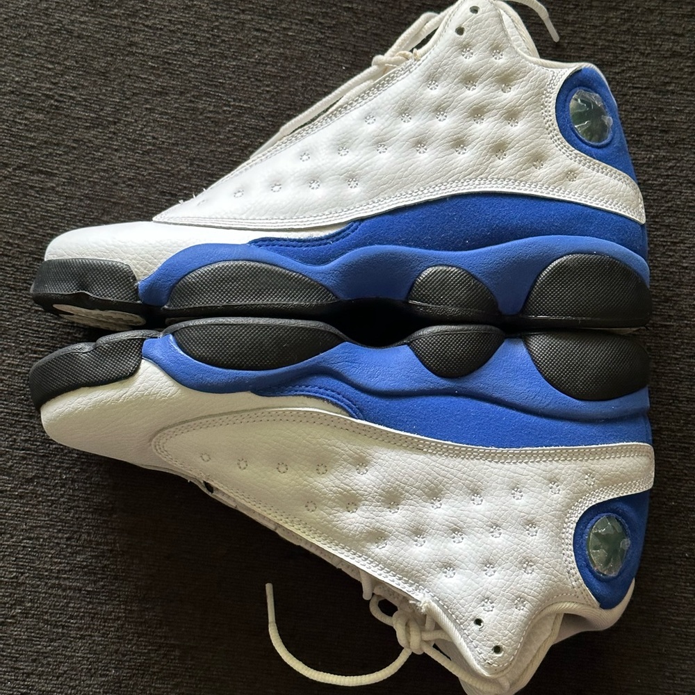 Air Jordan 13 GS Hyper Royal size 6.5 youth